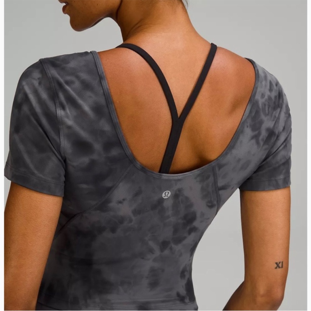 NWT Lululemon Align Tee